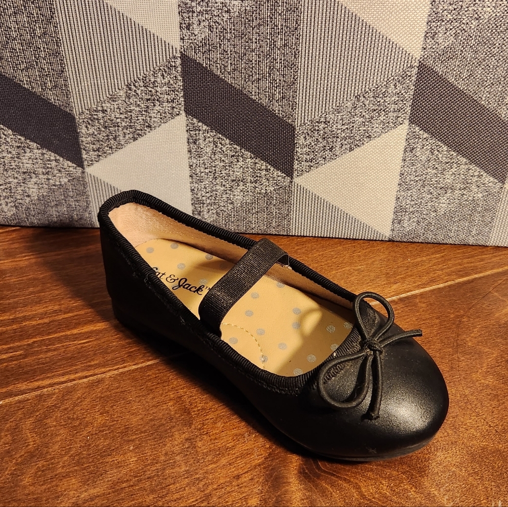 Cat & Jack Black Ballet Flats. Toddler size 6.